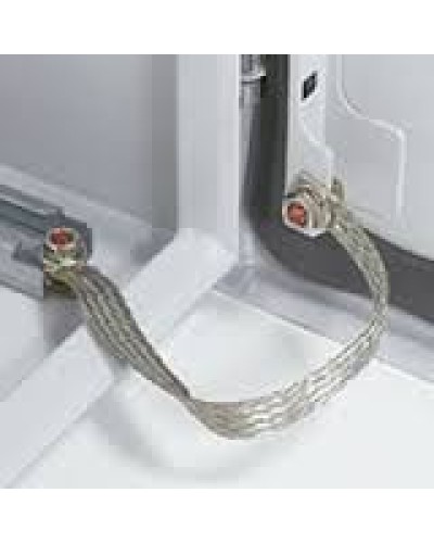 Проводник заземления 6мм2 LEGRAND 034795 в Красноярске Клеммные колодки Pintop.ru